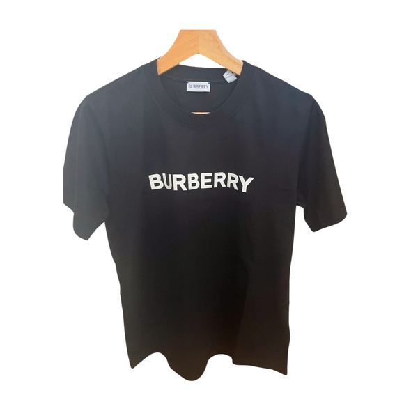 BURBERRY　Tシャツ　ロゴ