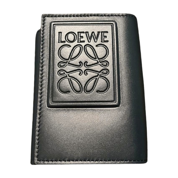 LOEWE　トライフォールド ウォレット　ロゴ